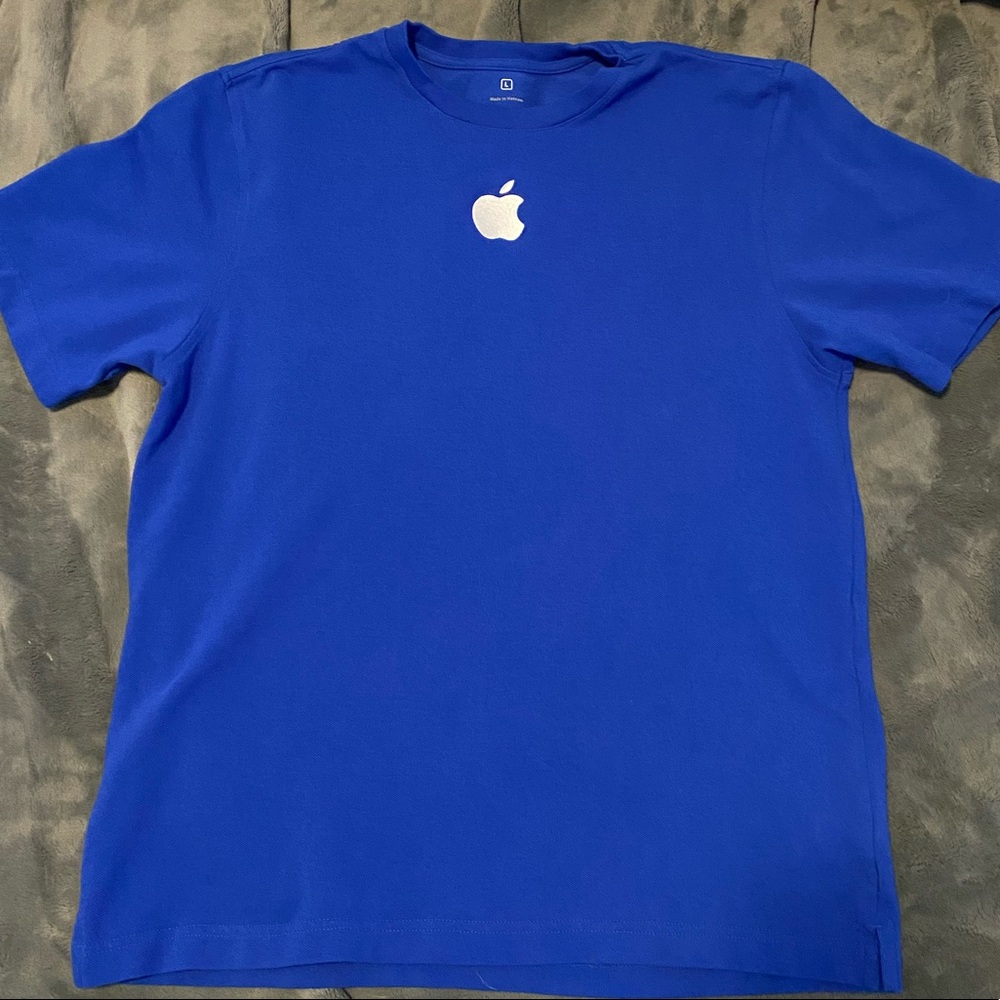 Vintage APPLE tee